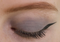 Bruma mate para sombras de ojos