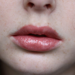 652 Brillo de labios Peachy Paradise
