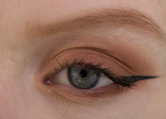 Sombra de ojos Arábica